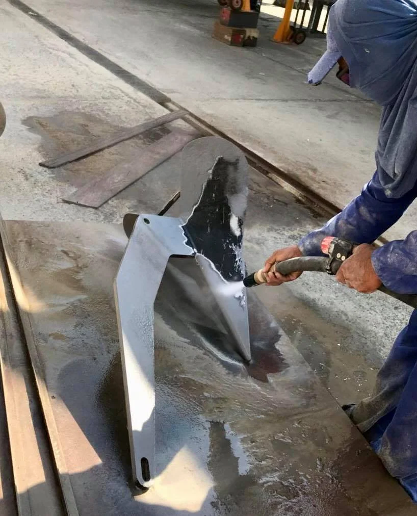 Preparation of a detached marine component